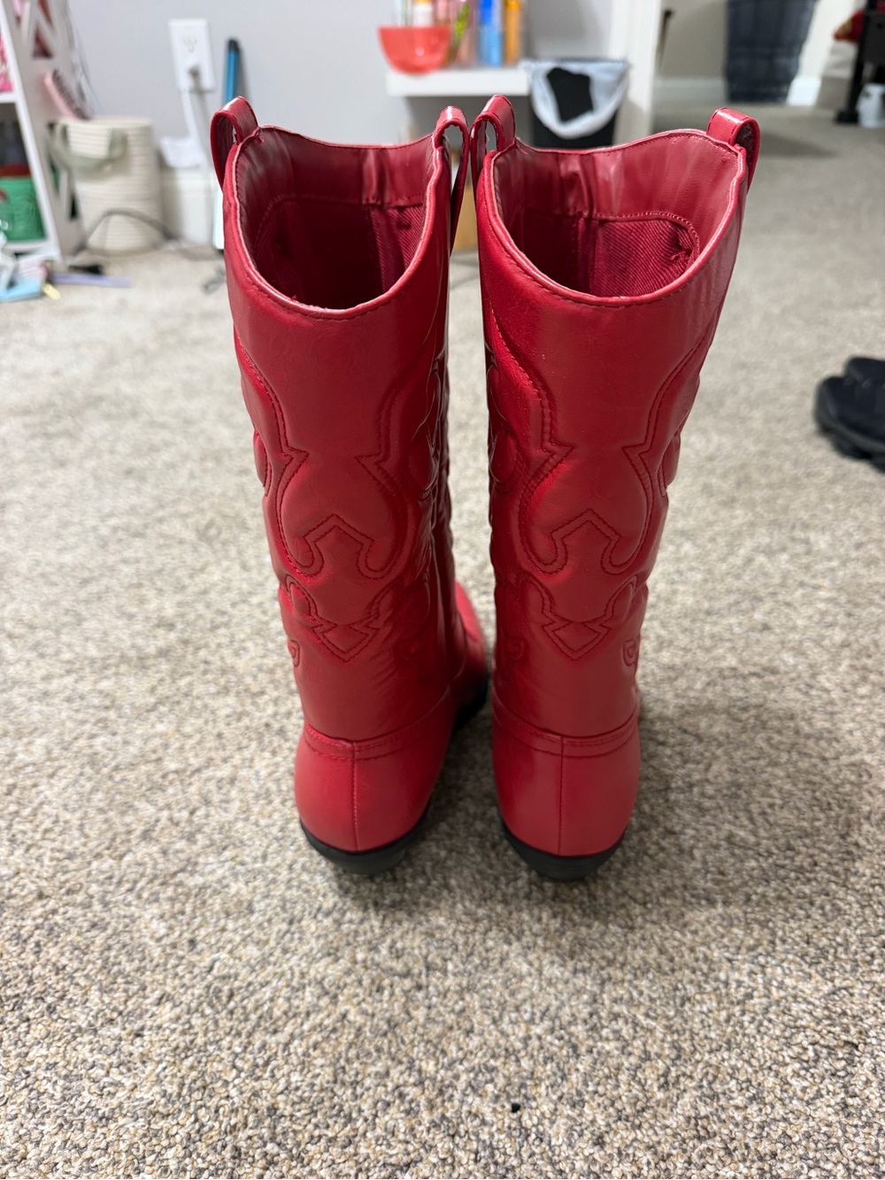 Soda Red Western-Style Mid-Calf Heeled Boots - Picture 4 of 5